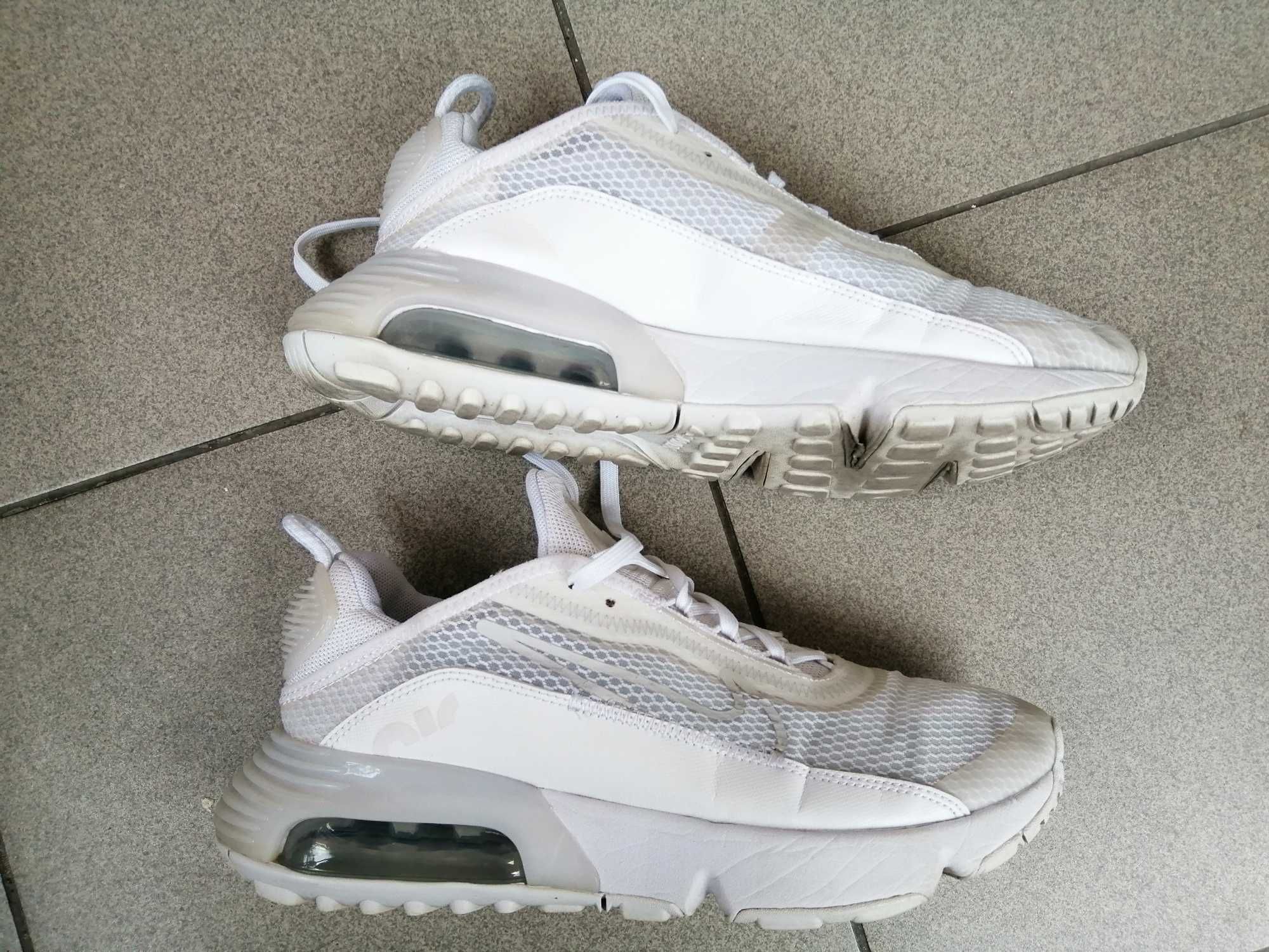 Nike Air Max 2090 buty r. 38,5