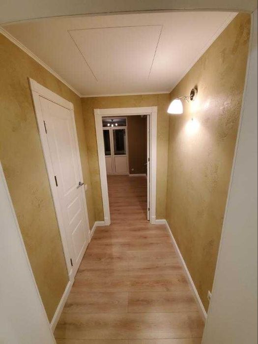 продам 2 кім  Поділ   вул.Верхній Вал 44