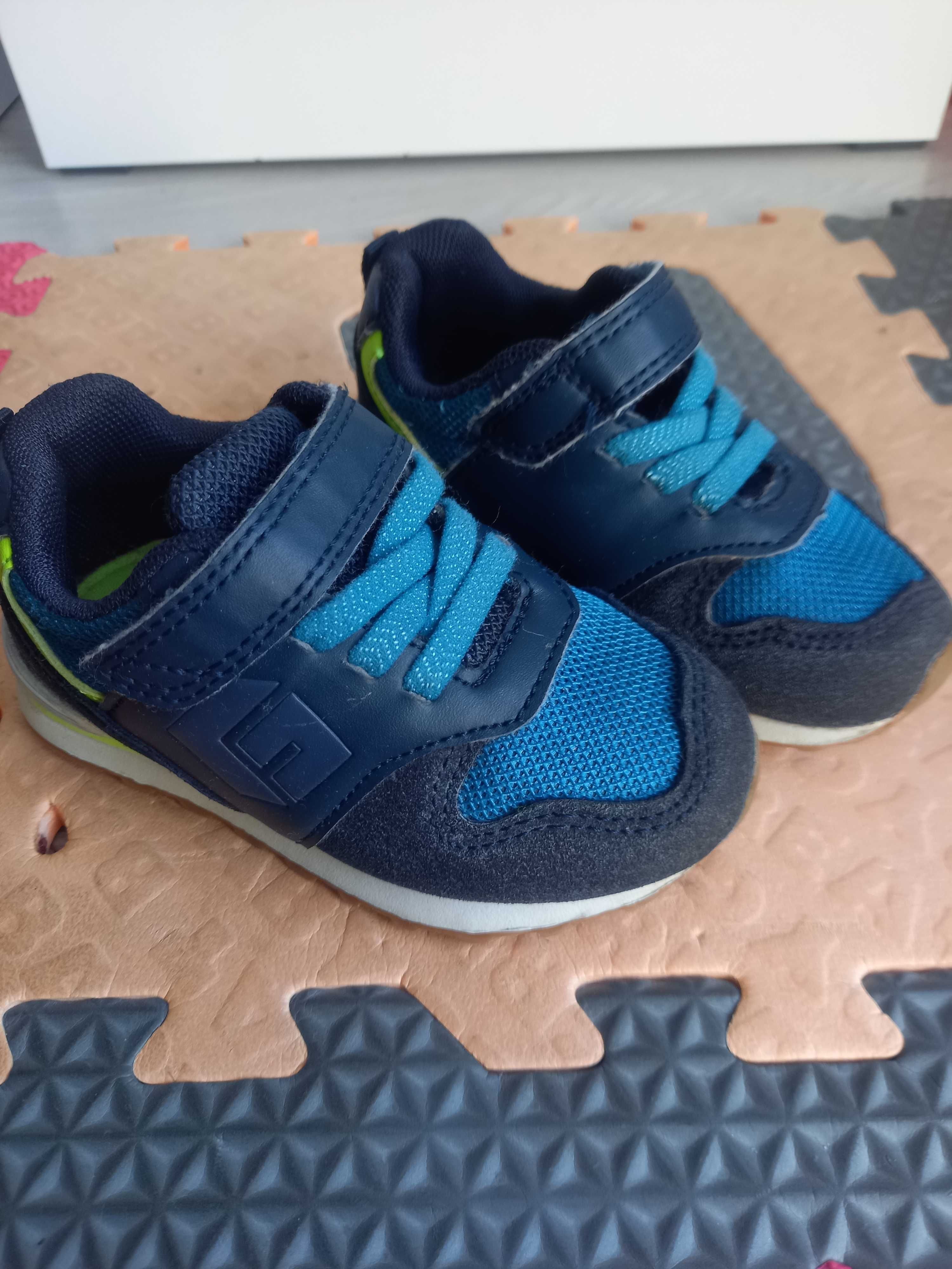 Buty cool club 22