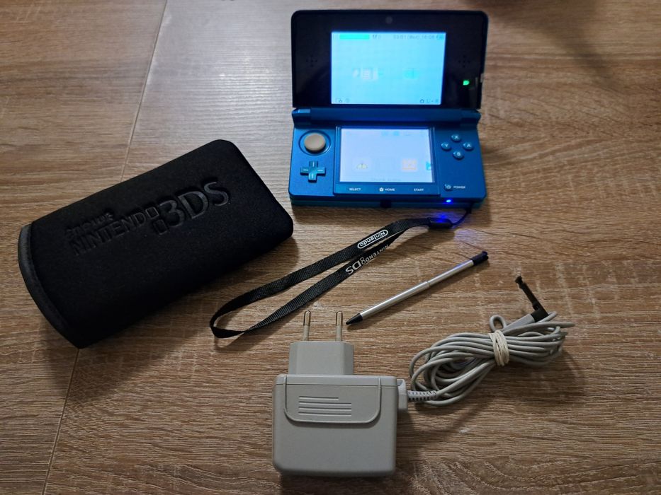 Nintendo 3ds ocean blue