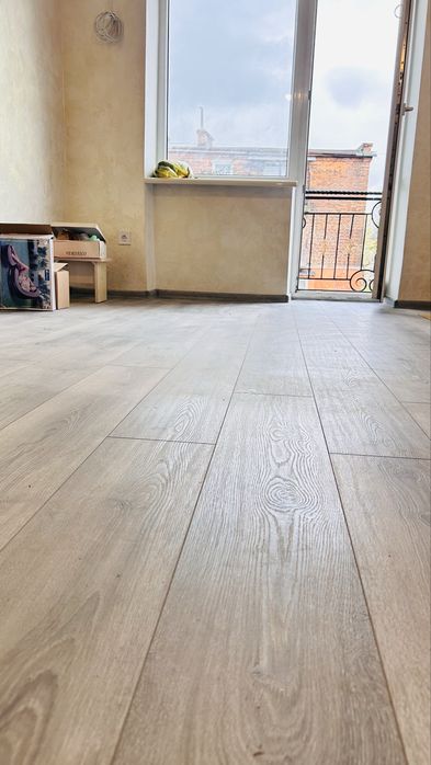 Продаж 2-х кім з євроремонтом