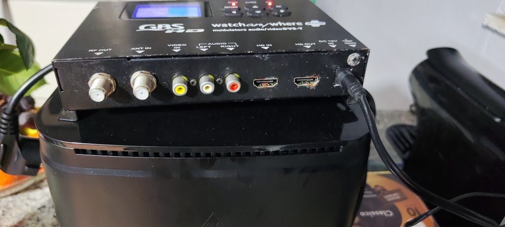 Vendo ou troco Modulatore digital AV DVB-T HD Watch Any Where PLUS GBS
