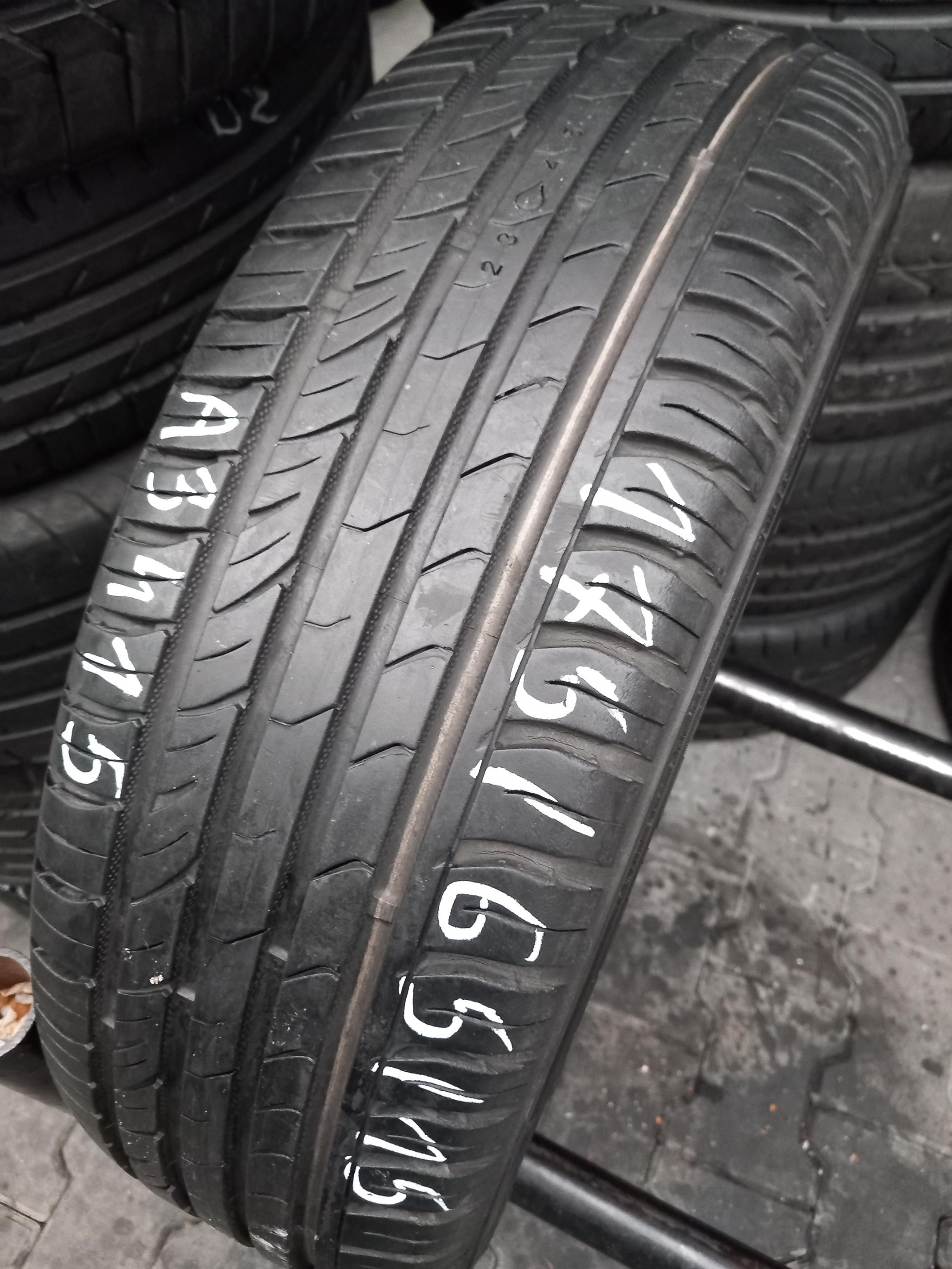 175/65/15 Nokian ILine 84T