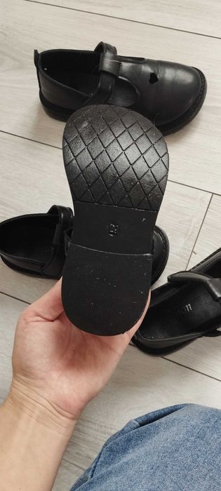 Туфлі для двійнят