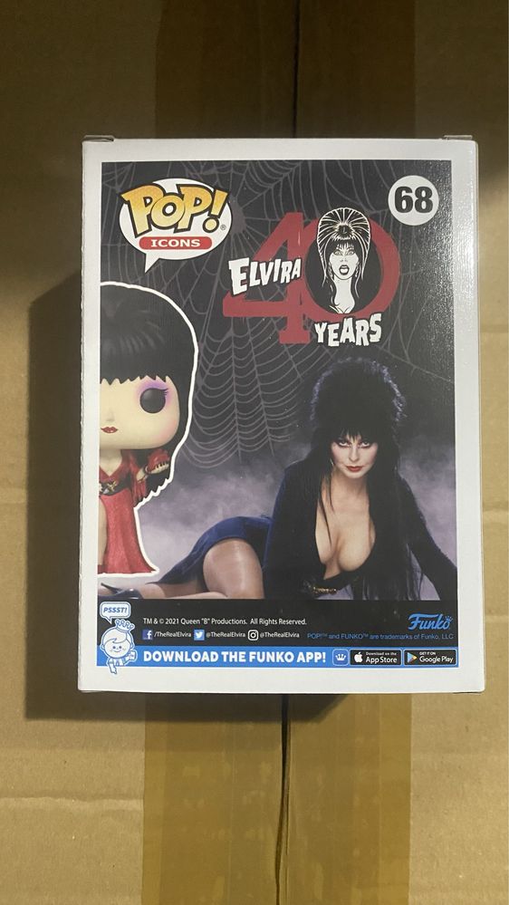 Funko pop Elvira diamond 68