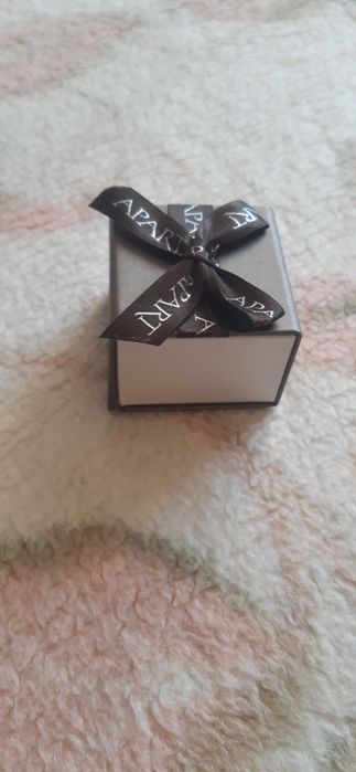 Kolczyki złote z cyrkoniami Apart