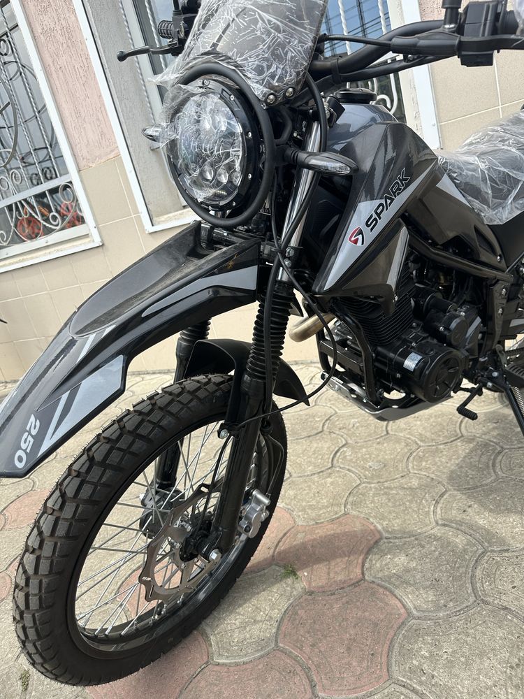 Spark SP 250 D-3  новий