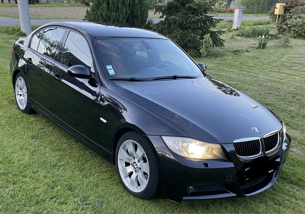 Bmw e90 330d 231km 2007 rok navi alcantara m pakiet