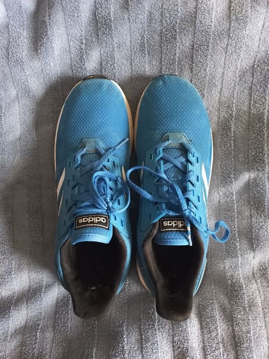 Кроссовки adidas