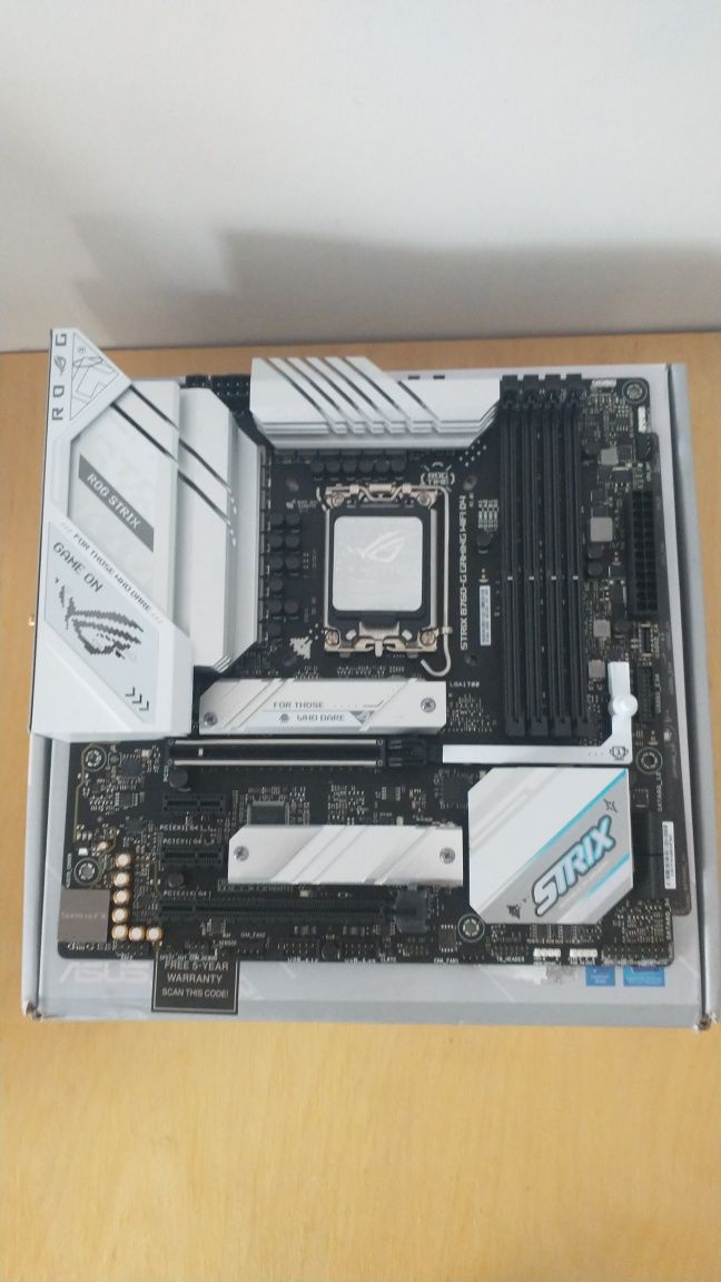Asus rog strix b760-g gaming wifi