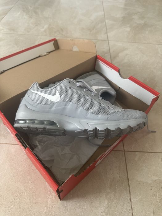 Nike Air Max Invigor