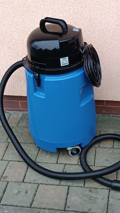 Пилисос строїтельний професійний з Німеччини