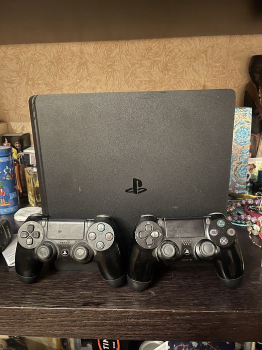 Продам Ps 4slim, 1TB