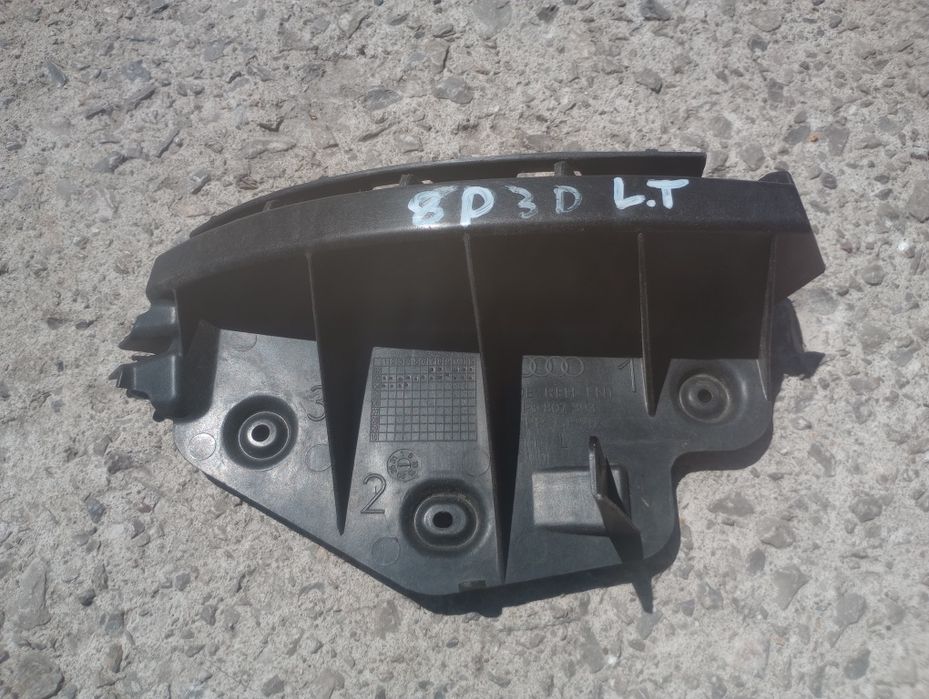 Audi a3 8 P ślizg zderzaka karoserii lewy tył tylny