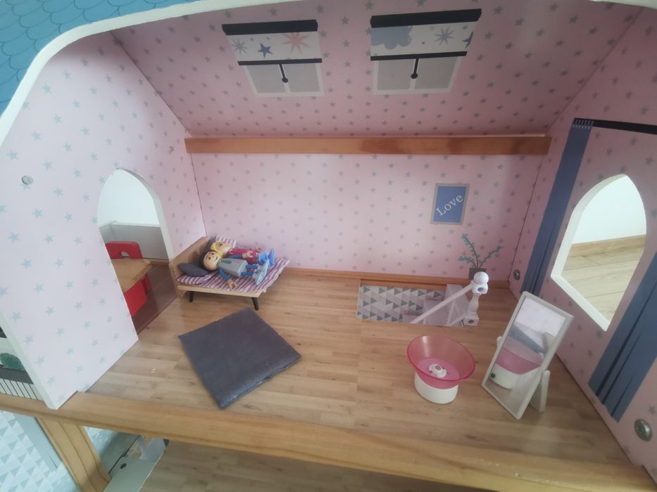 Domek dla lalek drewniany duży 80/30/60