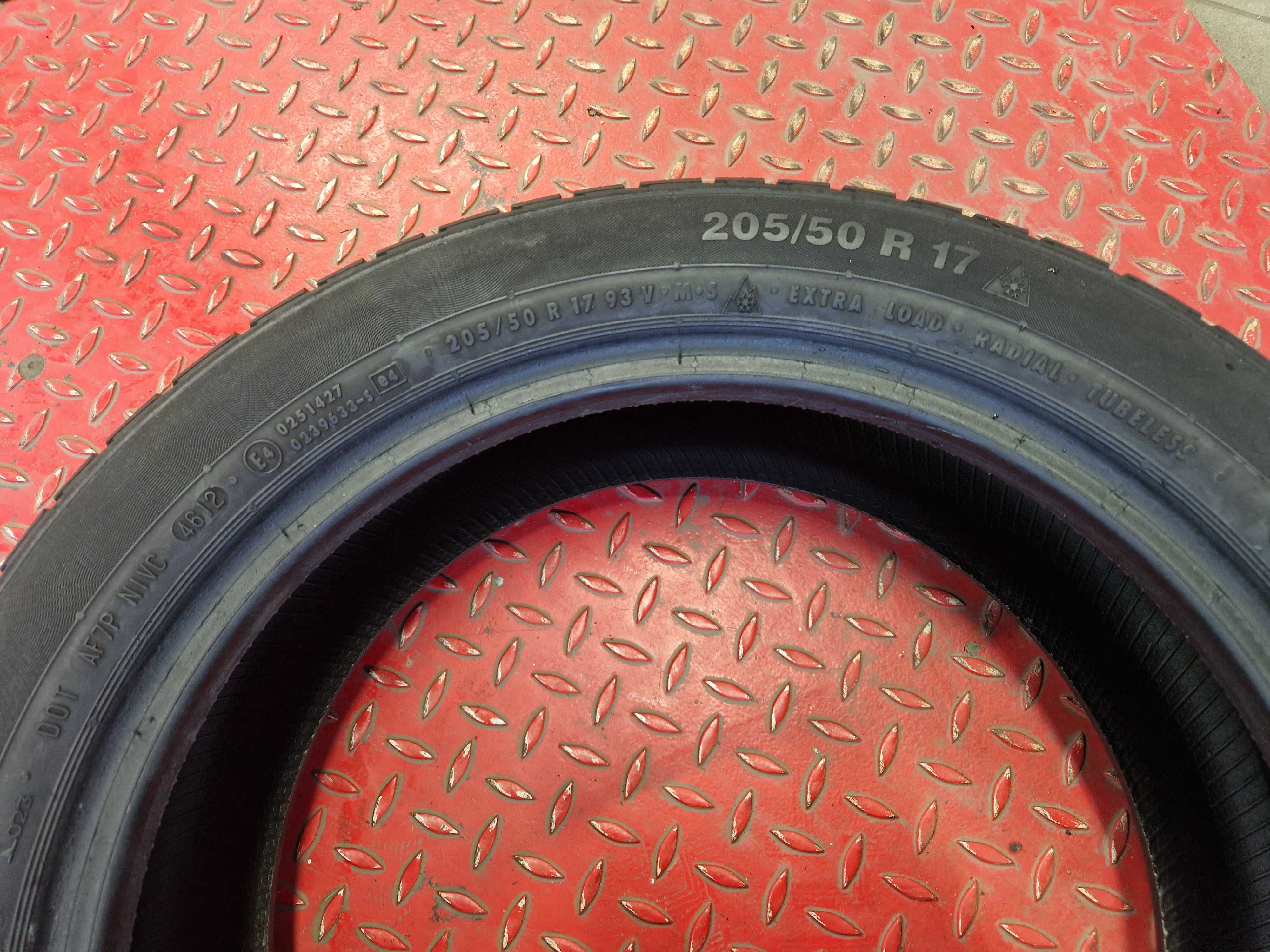 Continental 205/50R17 TS815 Conti Seal