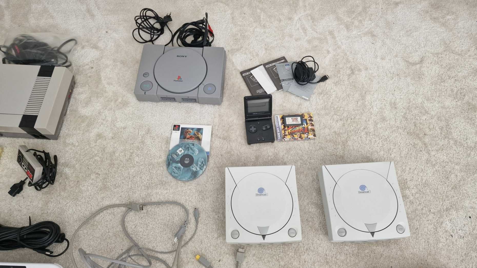 Playstation - NINTENDO - DREAMCAST