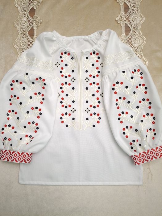 Вишиванка дитяча