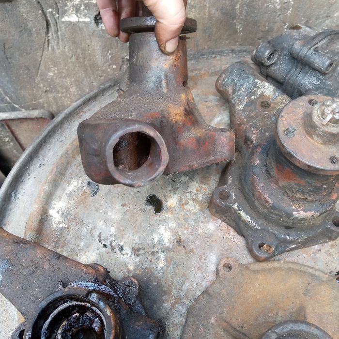 Помпа газ 51,52  ціна 500гр
