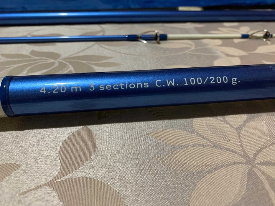 Cana de pesca surfcasting Vercelli Enigma Indigo, Carreto, Tripé