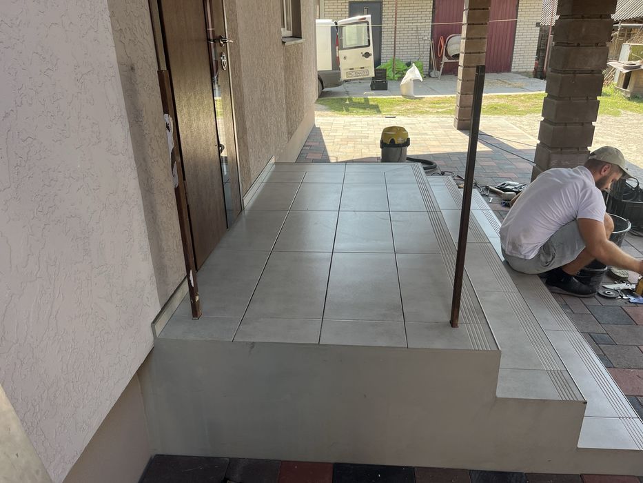 Укладаня плитки плиточні роботи