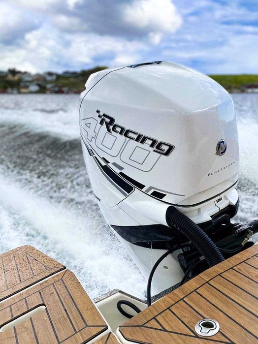 Uttern D77 szybka łódź motorowa dla rodziny Mercury 400 NOWA CENA