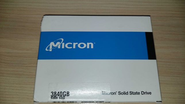 Dysk SSD Micron 9300 PRO 3.84TB U.2 NVMe z przejsciówką na PCI Express