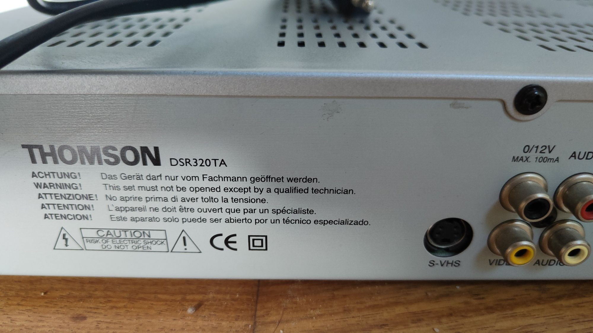 Dekoder Thomson DSR320TA, na części