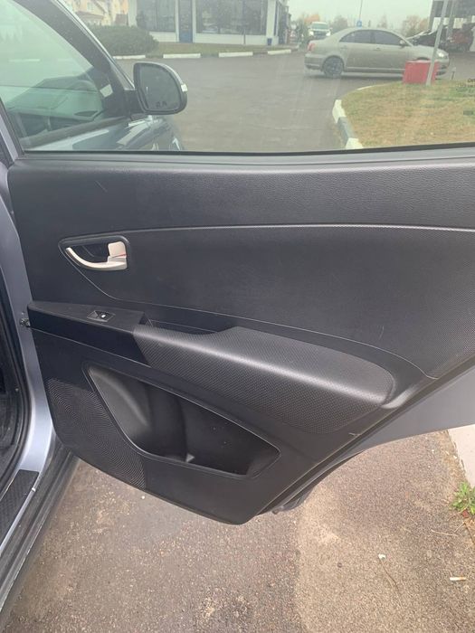 Продам SSANGYONG KORANDO 2011року випуску