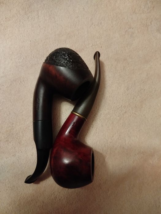 Sprzedam dwie fajki  do palenia firmy Mr.Bróg