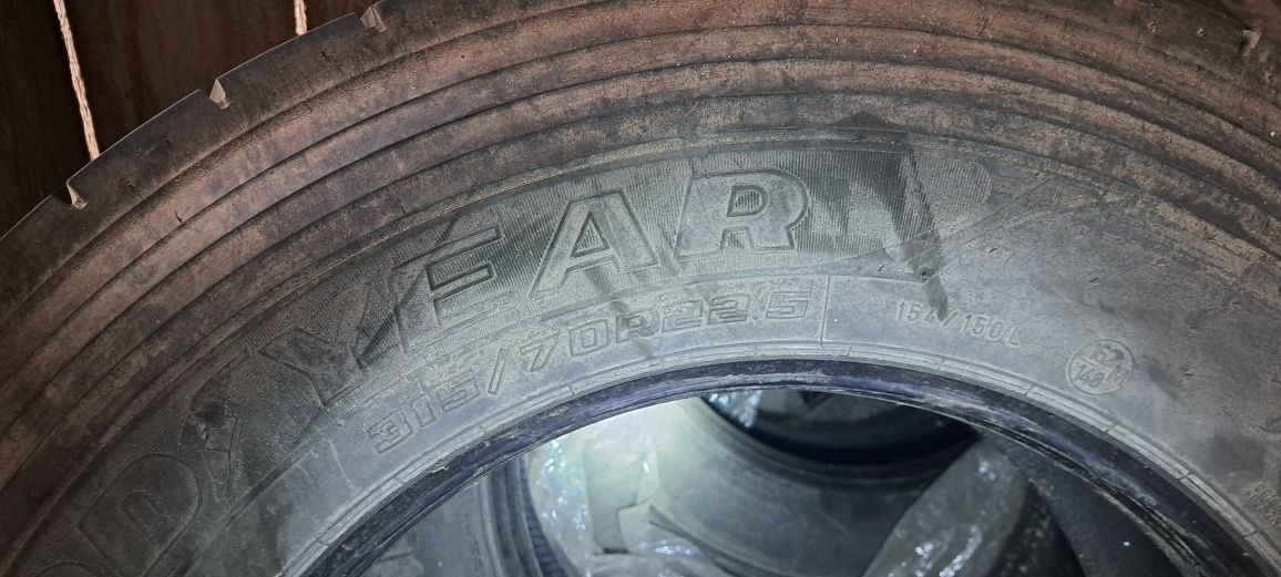 Sprzedam opony z DAF