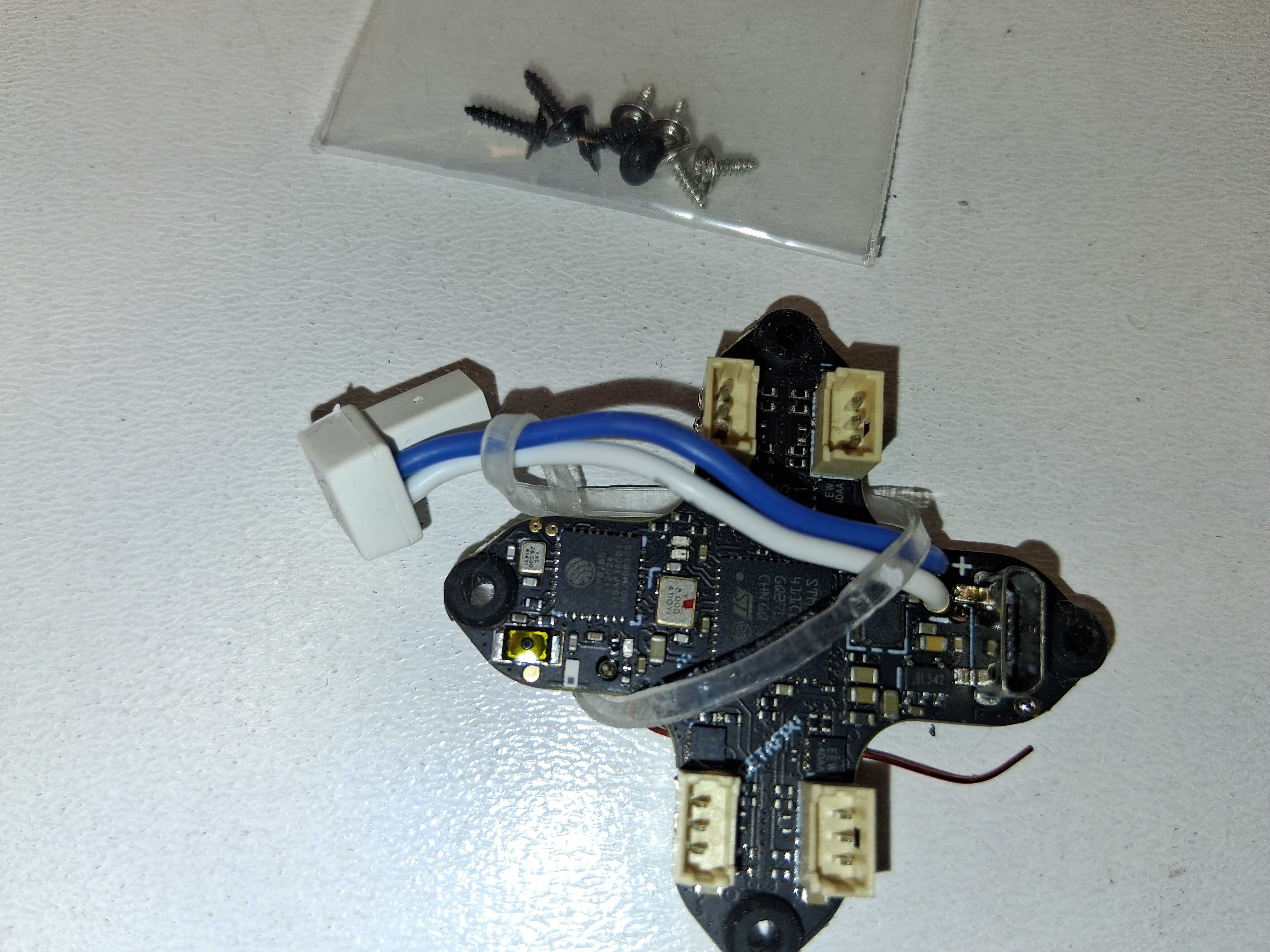 E048 BETAFPV Seria PV 65/75mm 1S Kontroler Lotu Drona FPV