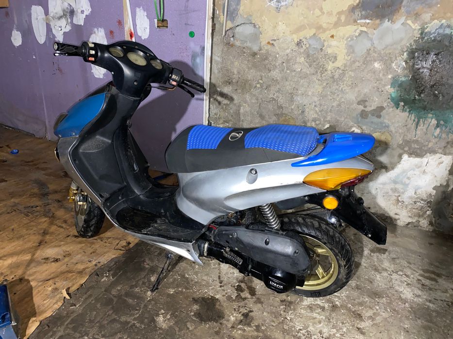 Продам обміняю скутер