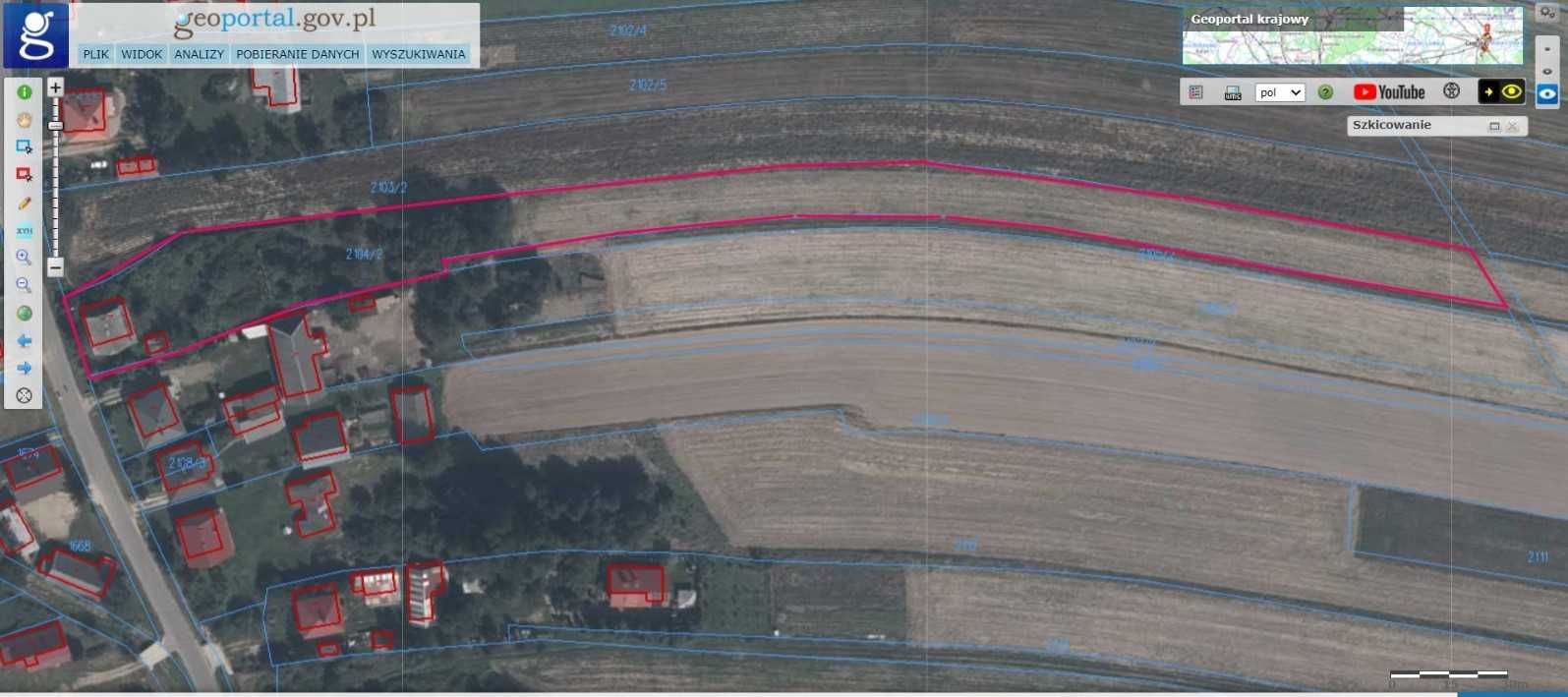 Do sprzedania dom z polem (1,57 ha) we wsi Borowa, gmina Czarna.