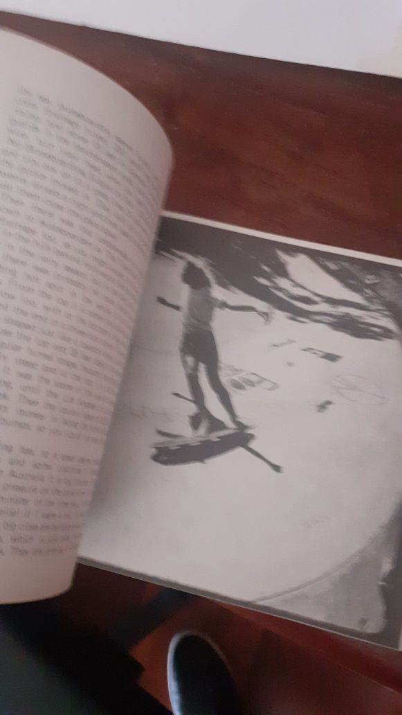 Skateboarding livro skate raro 1977