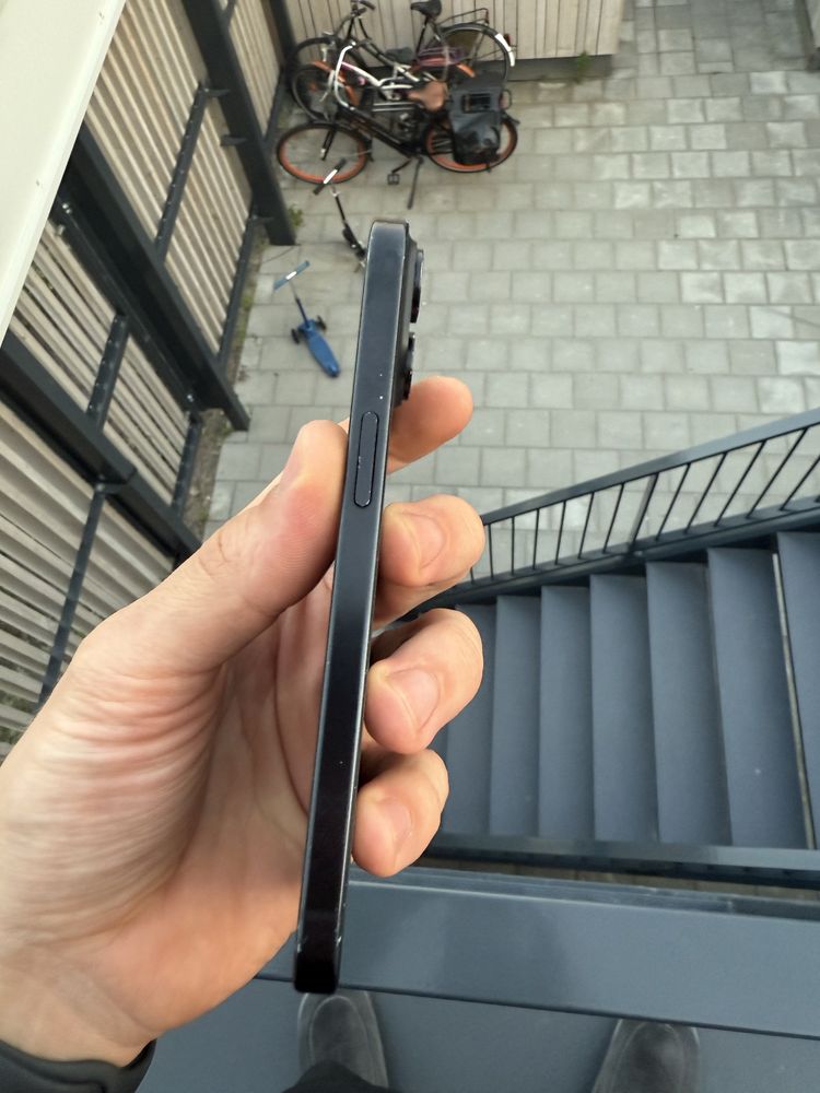 Iphone 15 128gb black