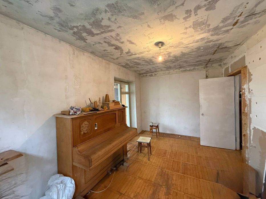 Без Комісії. Київ. Зодчих. Продаж 2х квартири з Балконами.