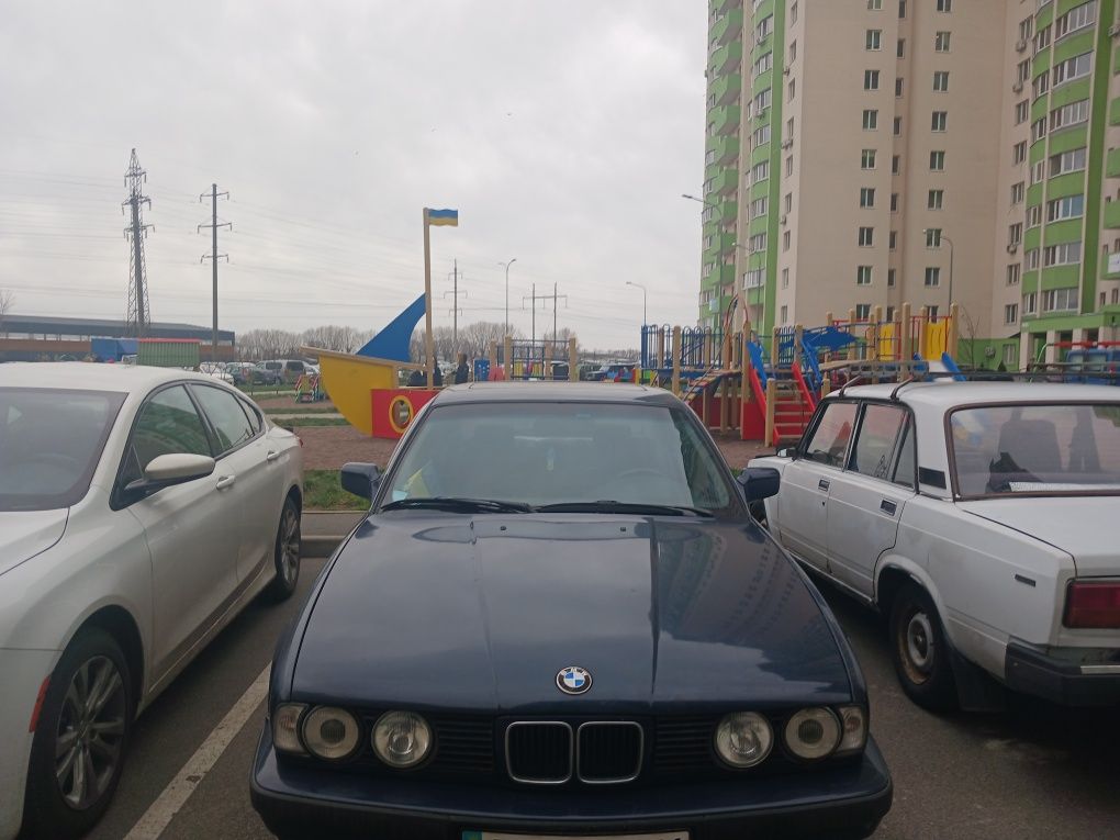 Продам BMW 525,E34, 1989p,в ідеальному стані,обмін на авто с АКПП