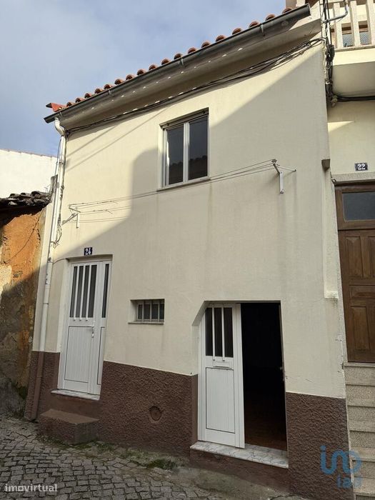 Casa T2 em Murça de 66,00 m2