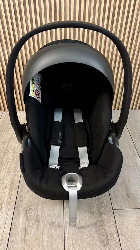 Fotelik / nosidło Cybex Z i-Size Black Deep BDB stan