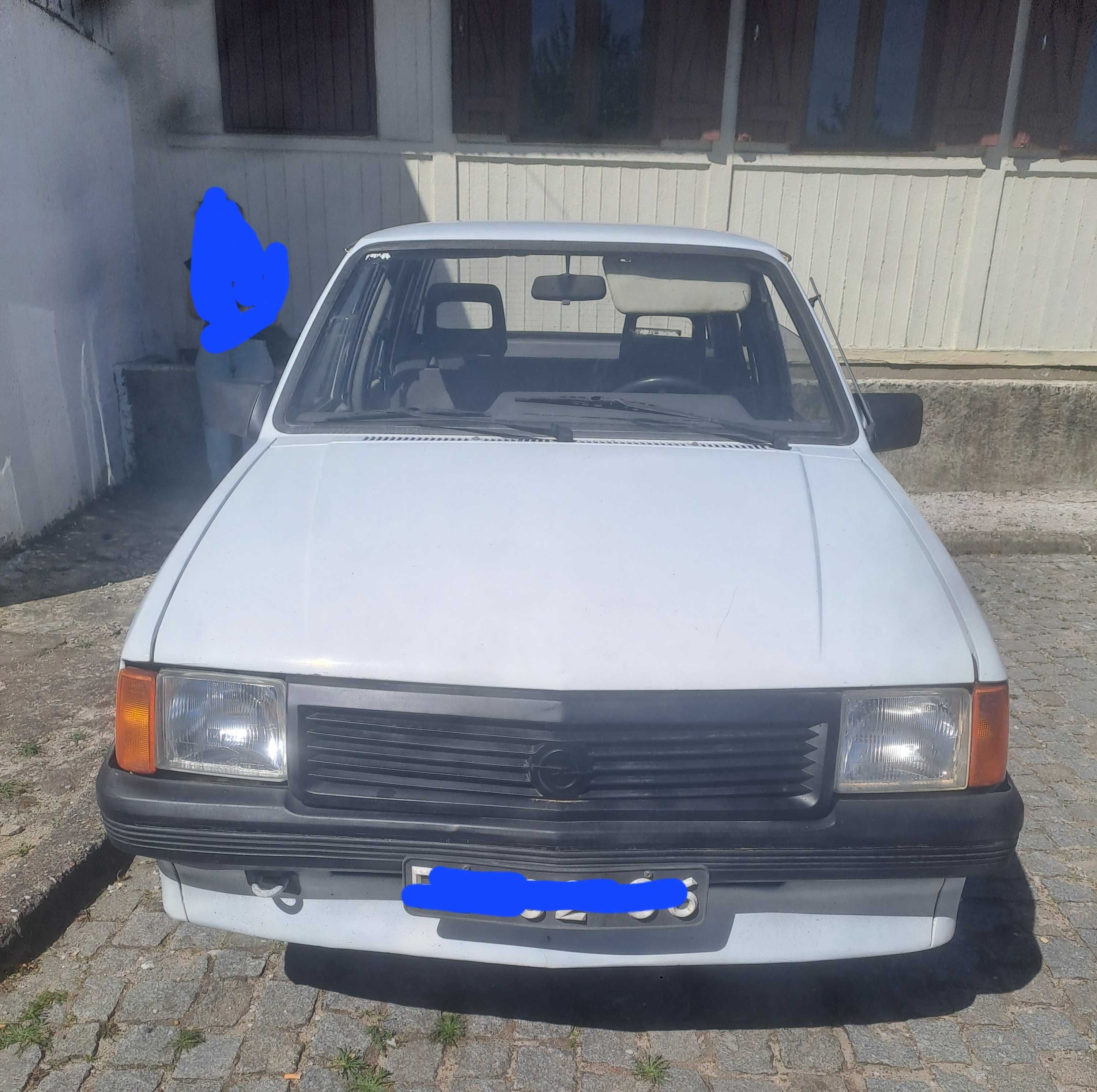 Carro Opel corsa A