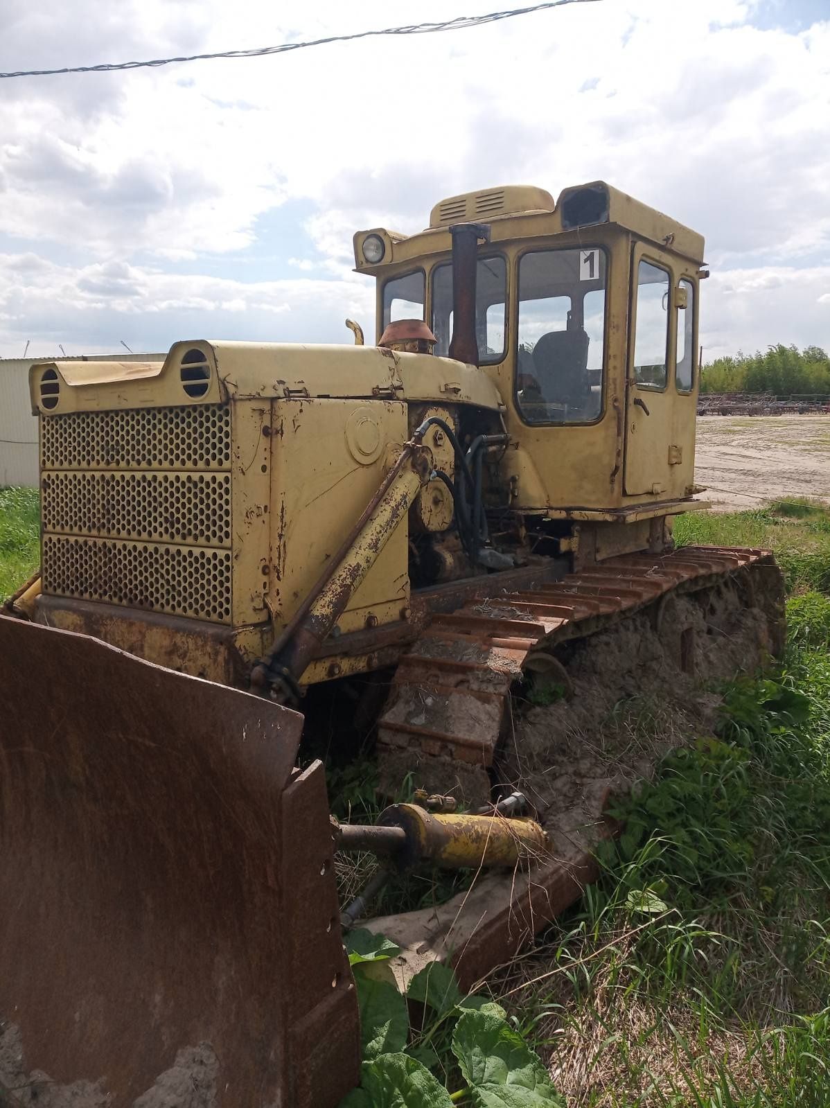 Фронтальний навантажувач К-702, погрузчик КІРОВЕЦЬ, з КОВШОМ, 1995 р.