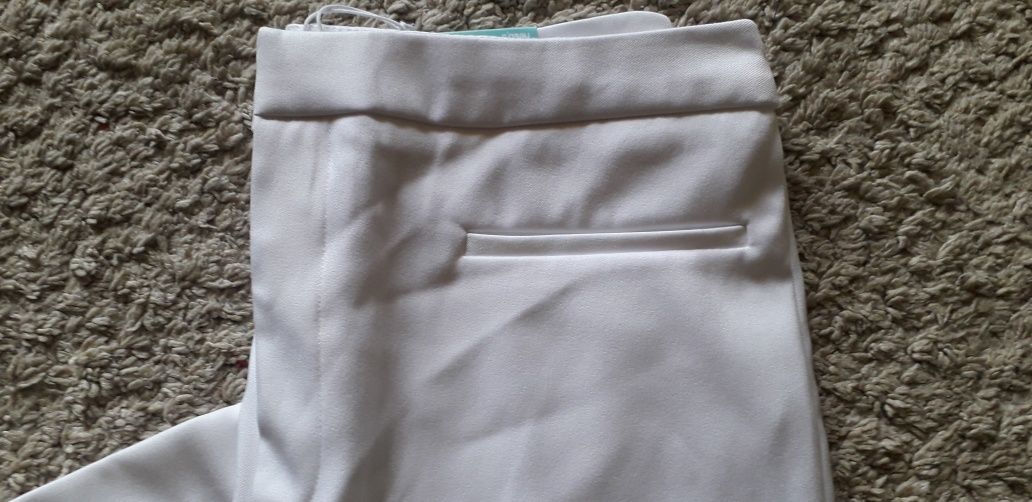 Białe eleganckie spodnie, r.L Sinsay. Nowe