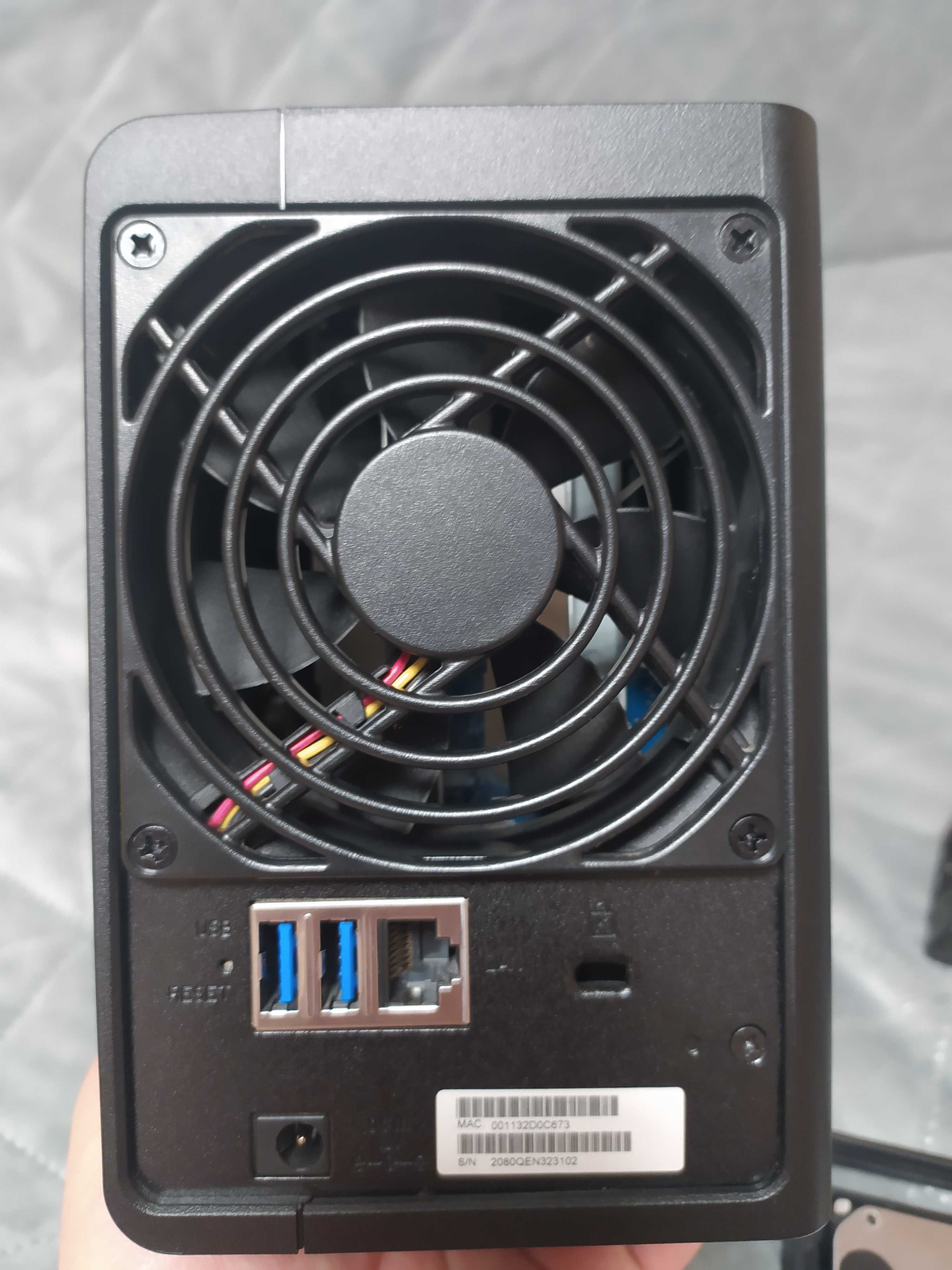 Мережеве сховище Synology DS218 NAS