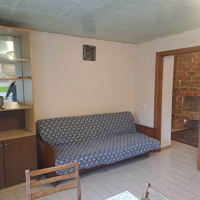 Здається будинок для пари