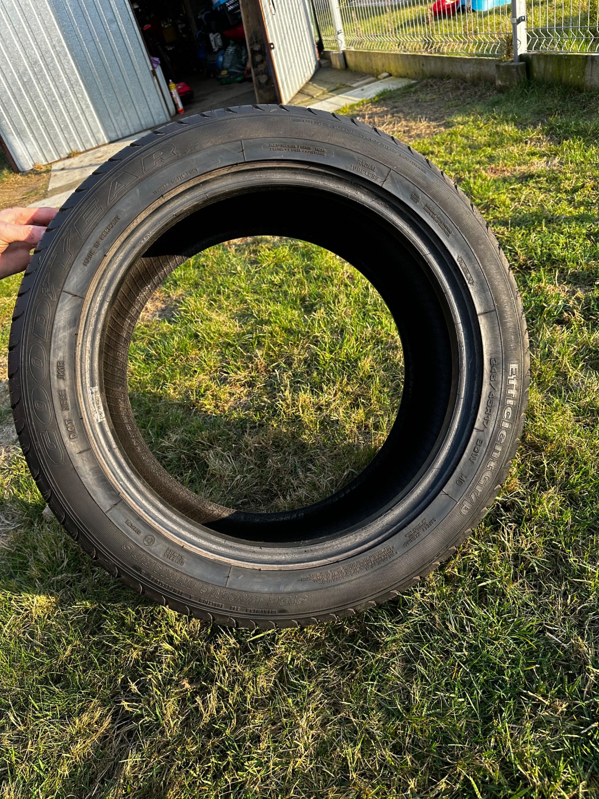 Opony good year efficientgrip 245/45r17 Mercedes