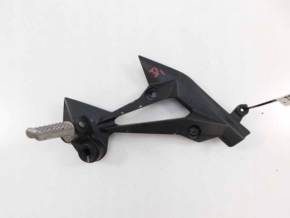 KAWASAKI Z750 07-11 SET PODNÓŻEK PASAŻERA PRAWY