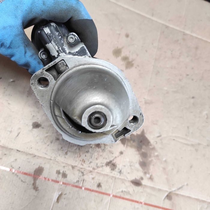 Rozrusznik Vw LT 35 2,4 D