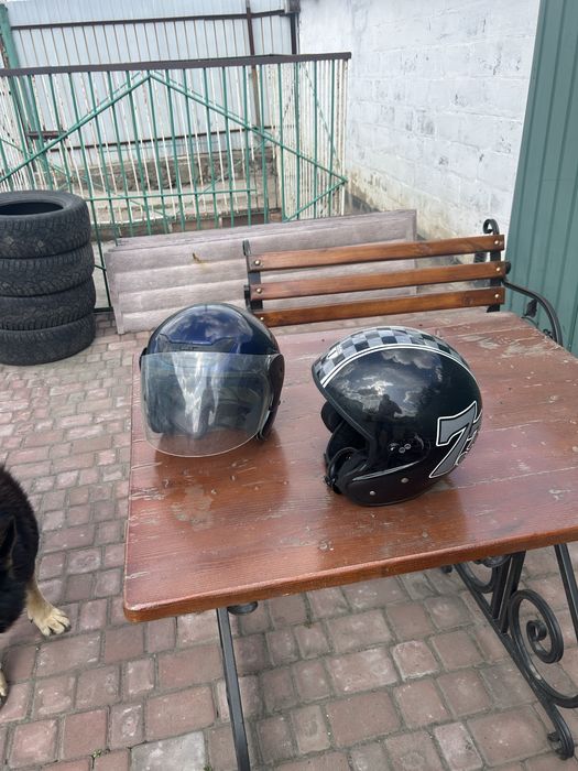 Мотошоломи в гарному стані