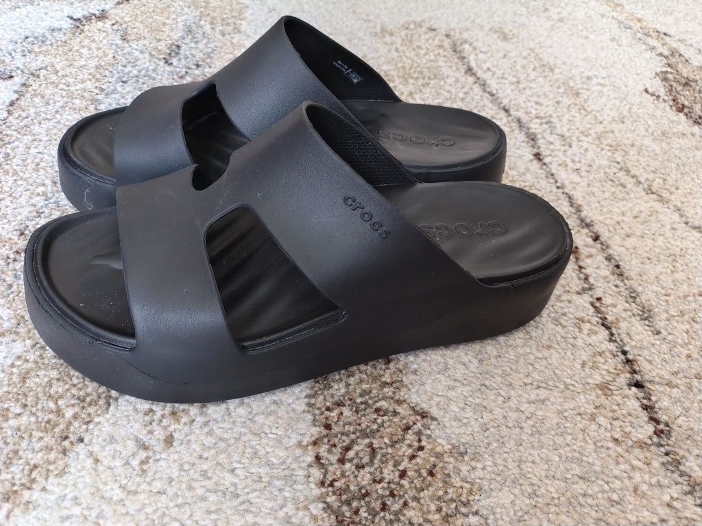 Klapki crocs 39.